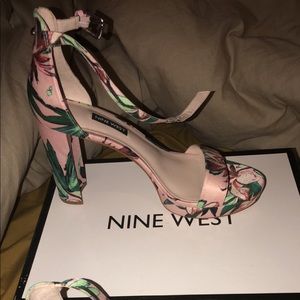Nine west Women’s open toe heels (Multi-color)